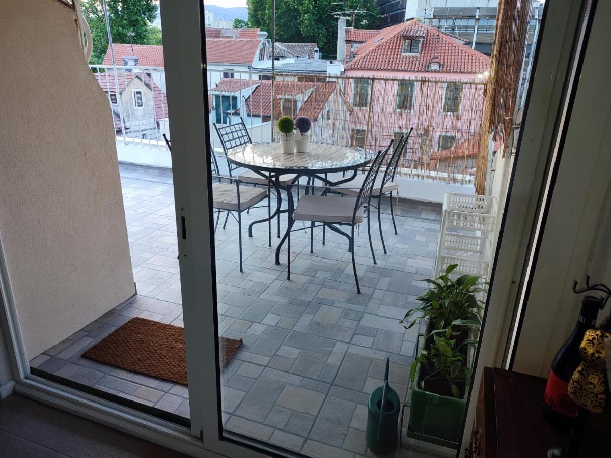 R&E Apartment Split Zewnętrze zdjęcie