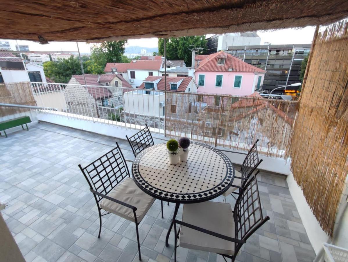 R&E Apartment Split Zewnętrze zdjęcie