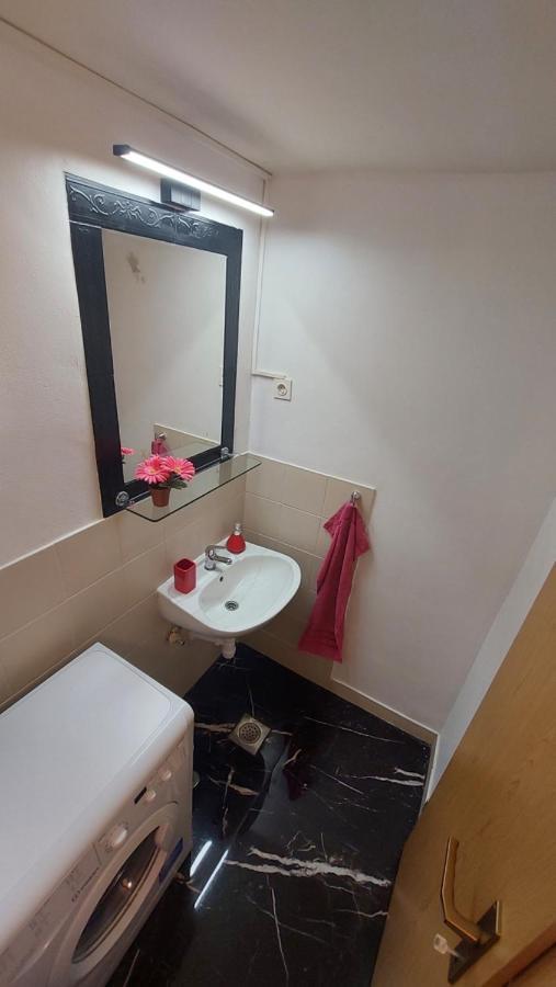 R&E Apartment Split Zewnętrze zdjęcie